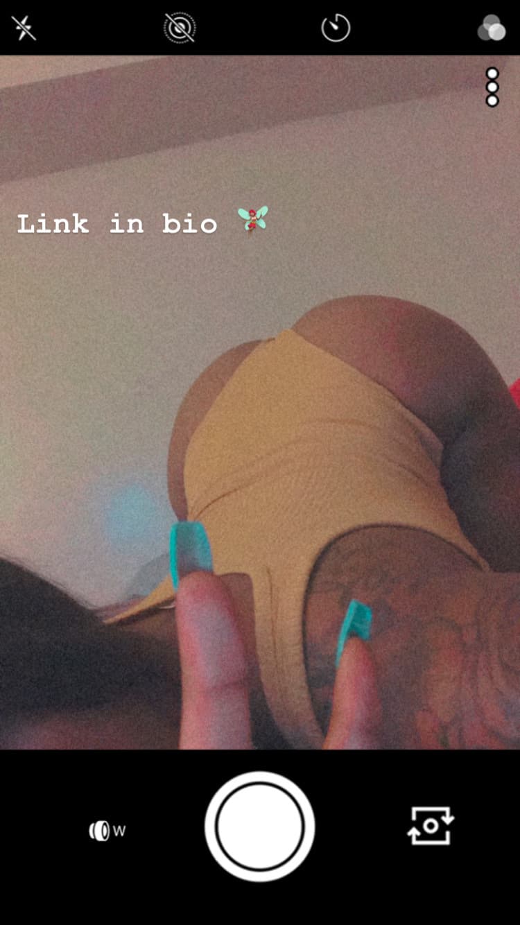 Kiya 😋