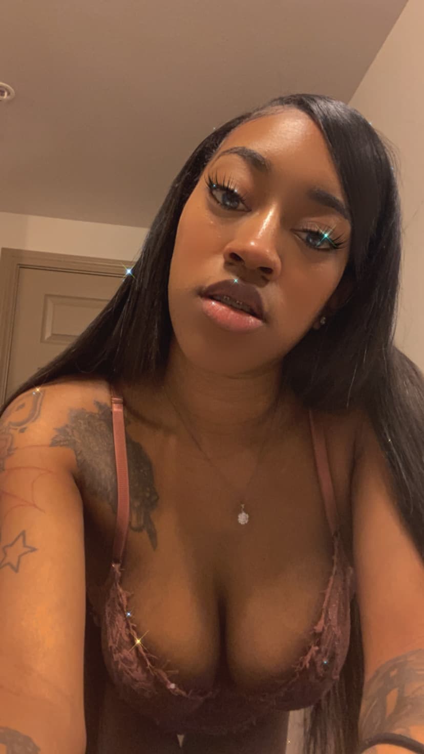 Danielle 🦋