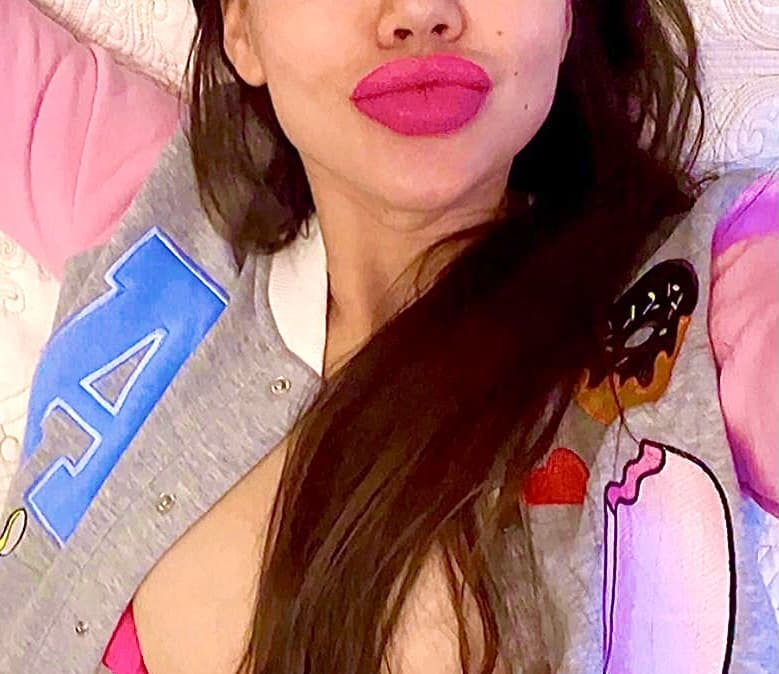 Secret_Gir1_free