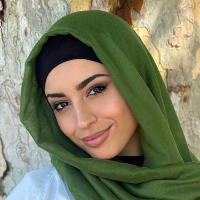 Malika | مالكة